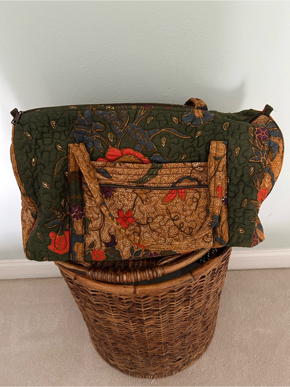 Batik quilted floral carry all tote bag